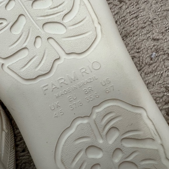 FARM Rio Cream Sandals - Picture 7 of 10